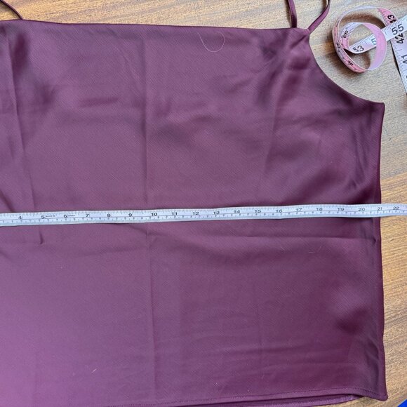 โจ Banana Republic | Burgundy Cowl Cami | Size L โจ - Picture 6 of 6